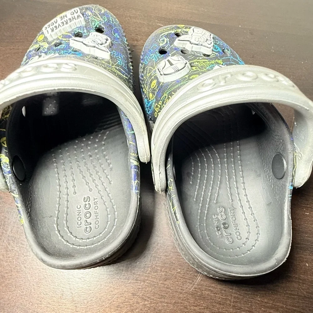 Crocs Unisex-Child Classic Grogu Clog